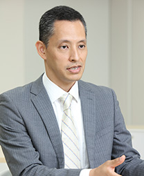 富田 亮司さん